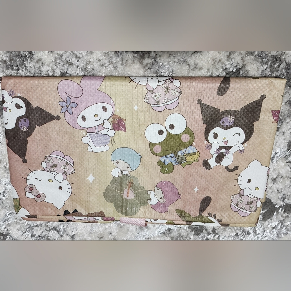 Hawaii Sanrio Inspired Bombucha Bag